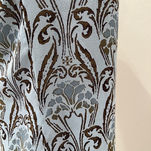 Tory Burch Print Silk Sleeveless Tank Top Size 2 EUC - Picture 5 of 11